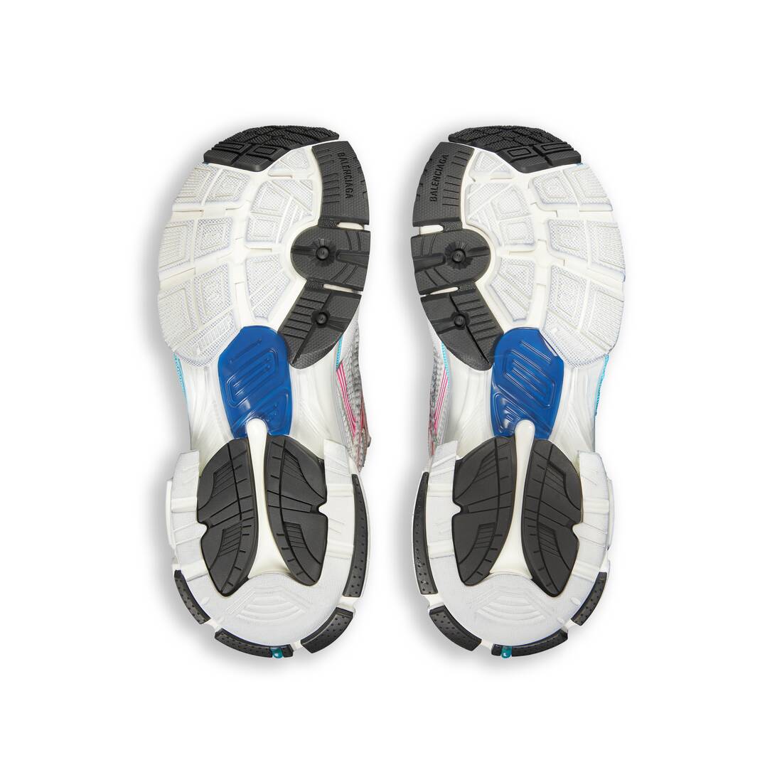 Men’s Runner Sneaker in Multicolored - Image 7